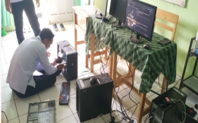 Jelang Simulasi TKA, MTsN 2 HST Lakukan Server Re-Checking
